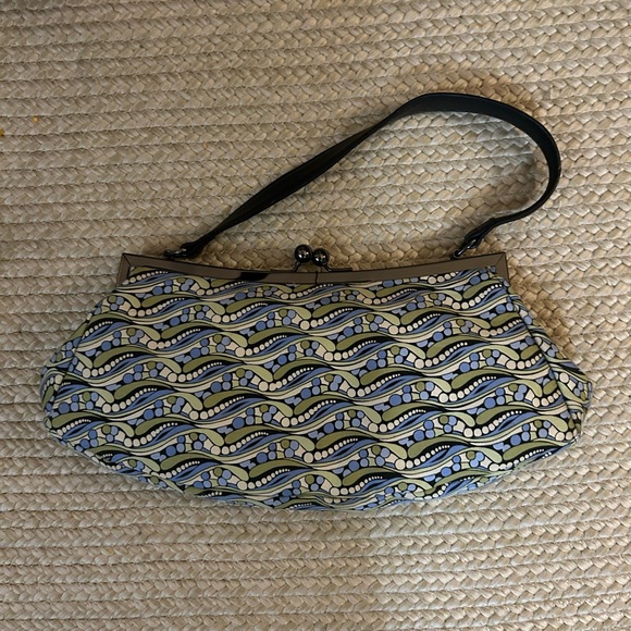 Talbots Kiss Lock with Handle Elegant Patterned Women's Clutch - Picture 7 of 10
